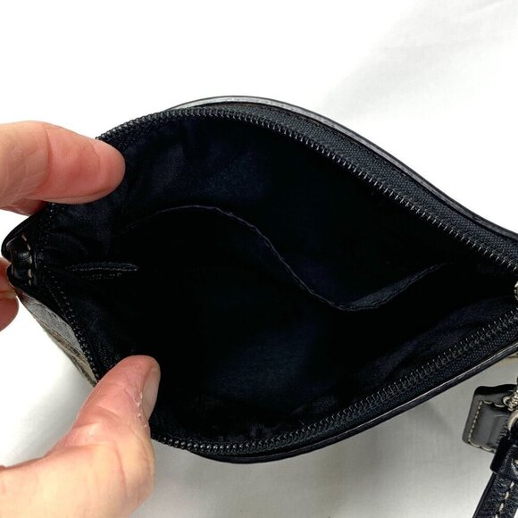 COACH Signature Pleated Wristlet Black & Grey Canvas & Leather 7" x 5" - Picture 7 of 9